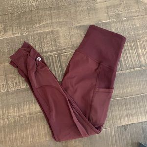Lululemon 7/8 pant - ribbed waistband.